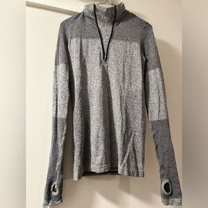 Nike gray half zip size small